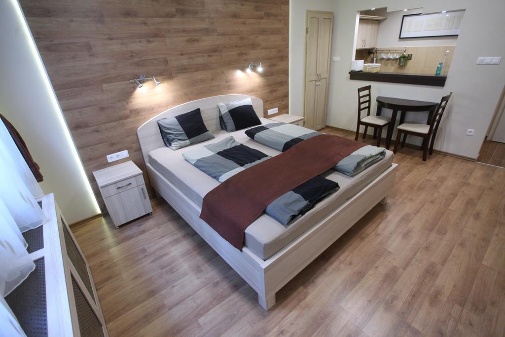 D.Five Premium Studio In The Center Apartment Budapest Room photo